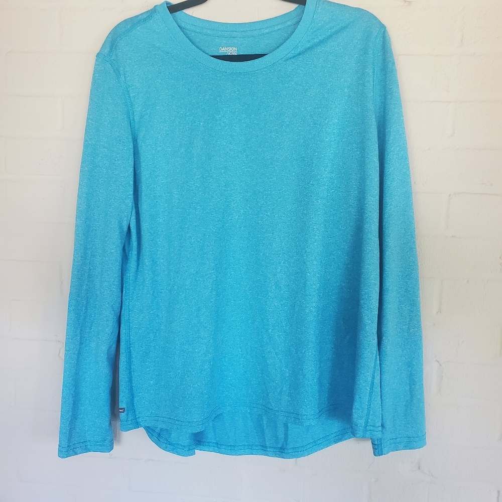 Final sale Womens dry fit athletic top